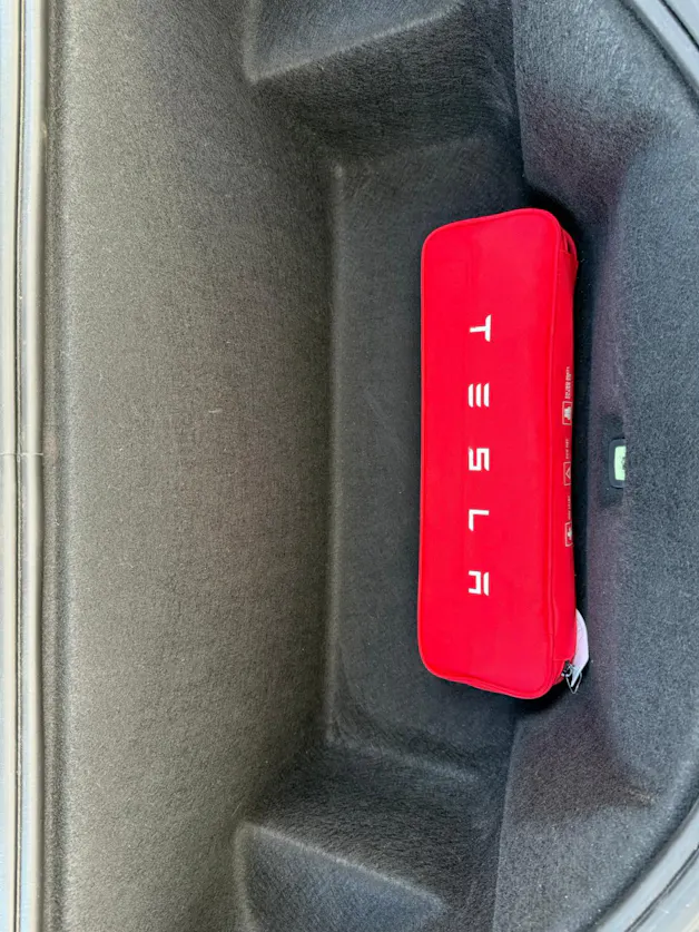 Tesla Model S Maximale-Reichweite * Raven *