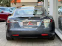 Tesla Model S Maximale-Reichweite * Raven *