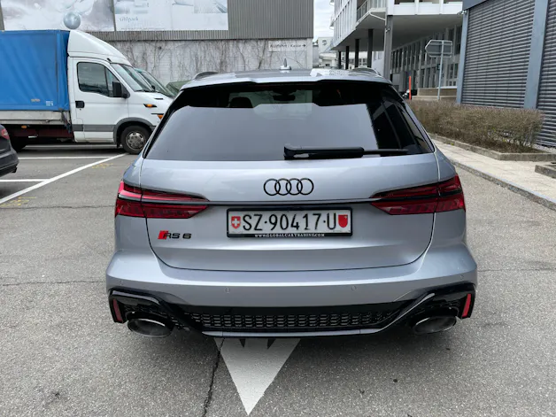 AUDI RS6 Avant 4.0 TFSI V8 quattro (Neuzustand!)