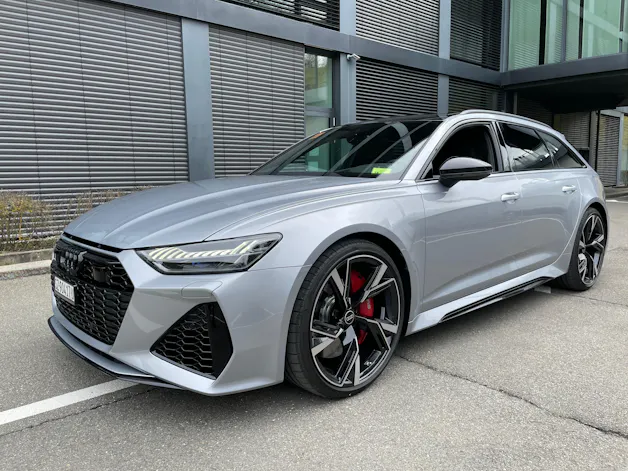 AUDI RS6 Avant 4.0 TFSI V8 quattro (Neuzustand!)