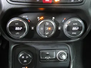 JEEP Renegade 2.0 CRD Limited AWD + Low Range 9ATX (Automat)