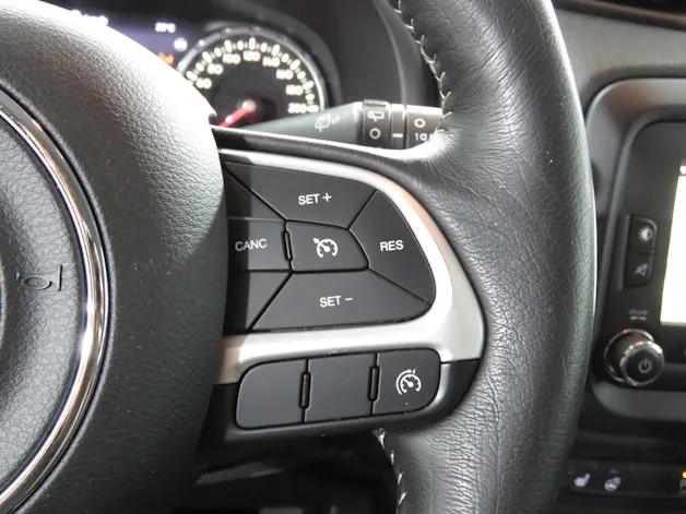 JEEP Renegade 2.0 CRD Limited AWD + Low Range 9ATX (Automat)