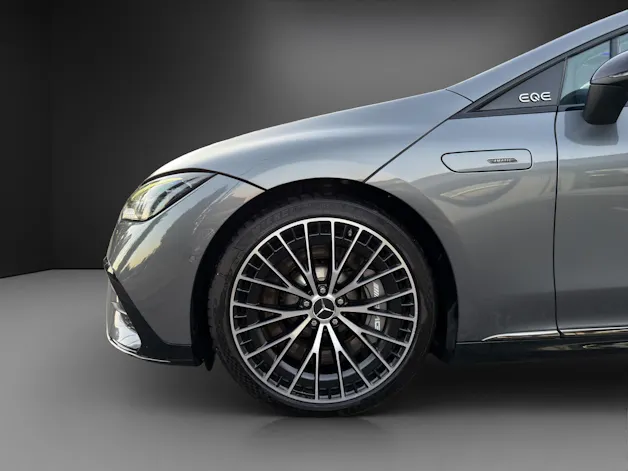 MERCEDES-BENZ EQE 43 AMG 4 Matic