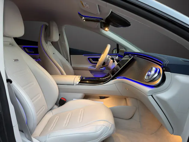 MERCEDES-BENZ EQE 43 AMG 4 Matic