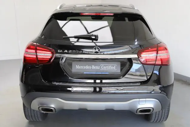 MERCEDES-BENZ GLA 220 d Urban