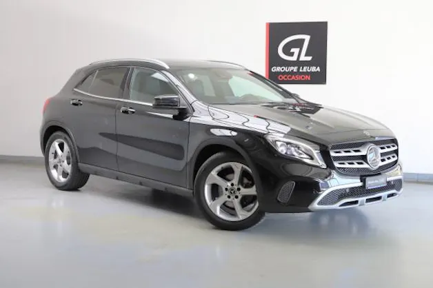MERCEDES-BENZ GLA 220 d Urban