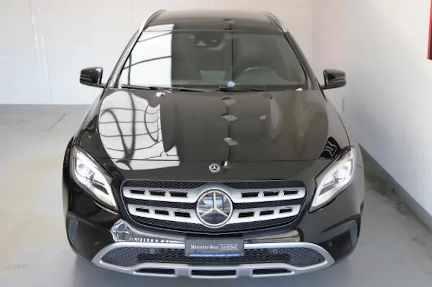 MERCEDES-BENZ GLA 220 d Urban