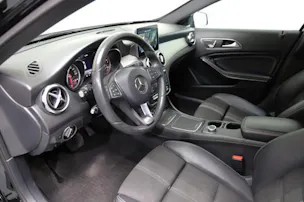 MERCEDES-BENZ GLA 220 d Urban