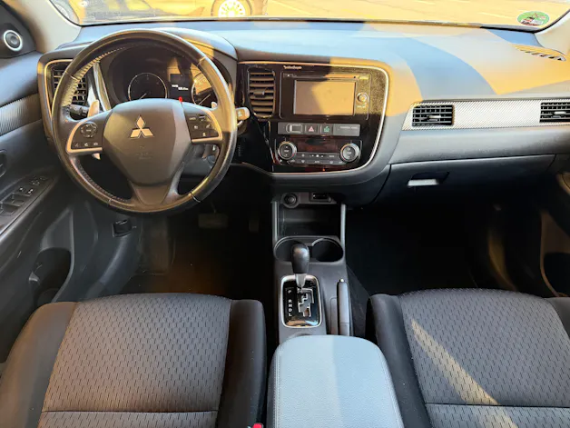 Mitsubishi Outlander 2.2 DID 4WD Automatic