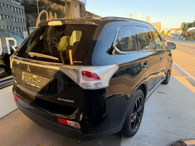 Mitsubishi Outlander 2.2 DID 4WD Automatic