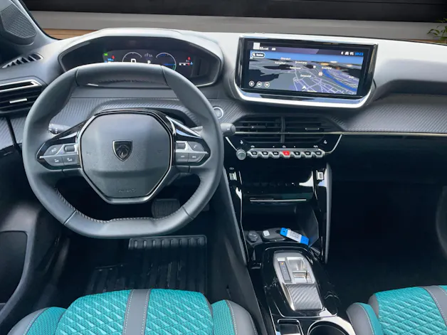 PEUGEOT 208 1.2 Hybrid Envy