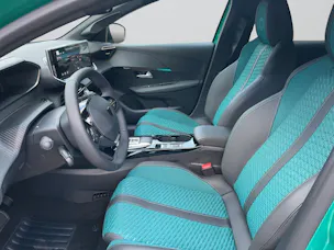 PEUGEOT 208 1.2 Hybrid Envy