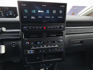 HYUNDAI Staria Wagon 84 kWh Vertex