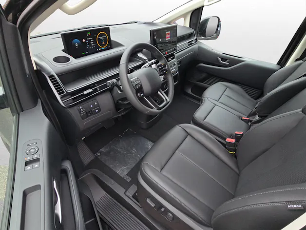 HYUNDAI Staria Wagon 84 kWh Vertex