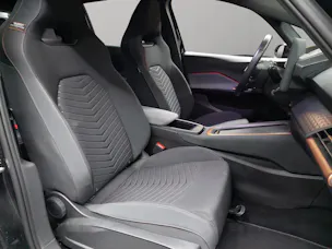 CUPRA Born 59 kWh e-Boost