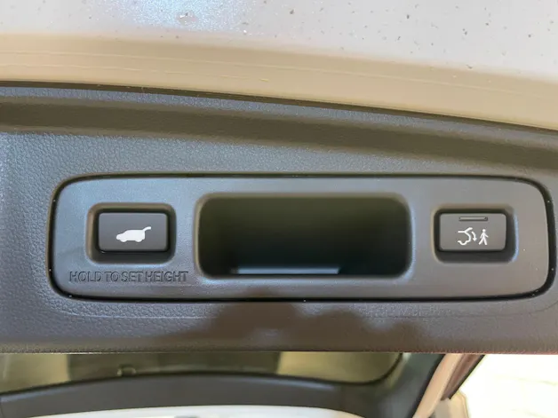 HONDA CR-V 2.0i MMD Hybrid Advance 4WD Automatic