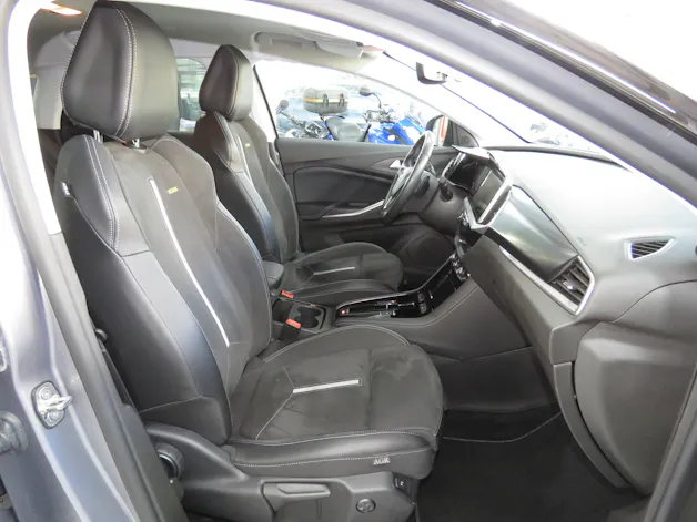 OPEL Grandland 1.6 Hybrid 4x4 GSe Automat