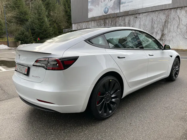 Tesla Model 3 Performance Dual Motor AWD