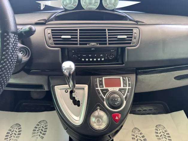 CITROEN C8 2.0 16V Exclusive