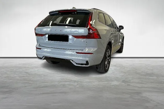 VOLVO XC60 T6 eAWD PluginHybrid Plus Dark Geartronic