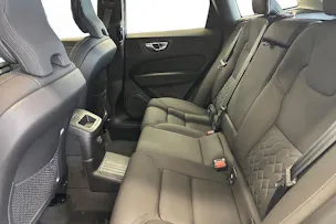 VOLVO XC60 T6 eAWD PluginHybrid Plus Dark Geartronic