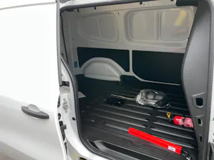 NISSAN Townstar EV45 kWh 22kW L2 Acenta