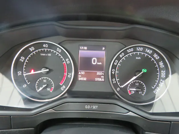 SKODA Superb 1.8 TSI Style DSG (Automat)