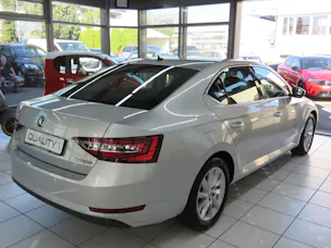 SKODA Superb 1.8 TSI Style DSG (Automat)