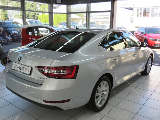 SKODA Superb 1.8 TSI Style DSG (Automat)