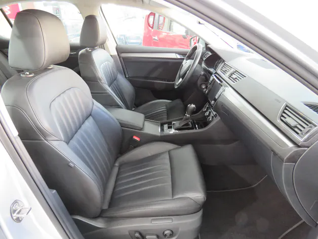 SKODA Superb 1.8 TSI Style DSG (Automat)