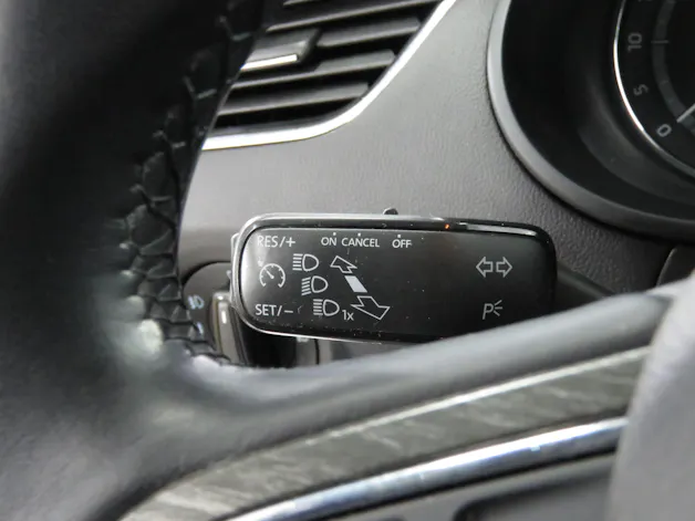 SKODA Octavia Combi 2.0 TDI Scout 4x4 DSG (Automat, AHK 1.8 t)