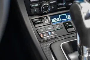 PORSCHE 911 Turbo S TECHART PDK