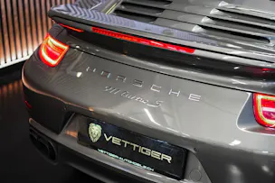 PORSCHE 911 Turbo S TECHART PDK