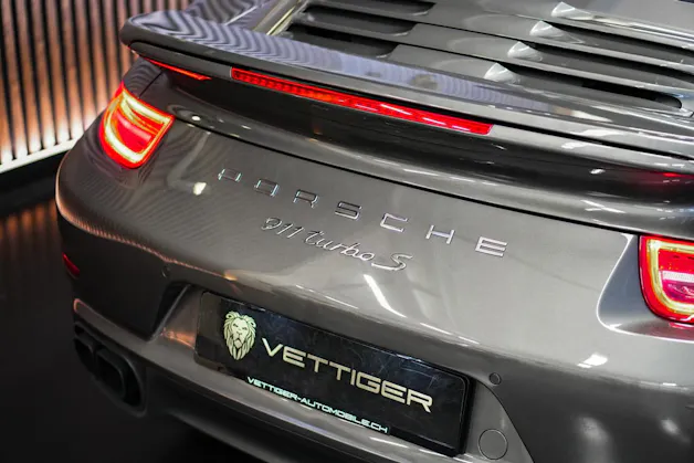 PORSCHE 911 Turbo S TECHART PDK