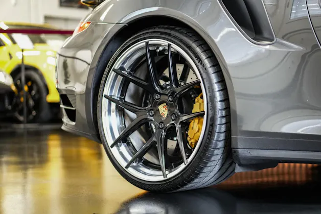 PORSCHE 911 Turbo S TECHART PDK