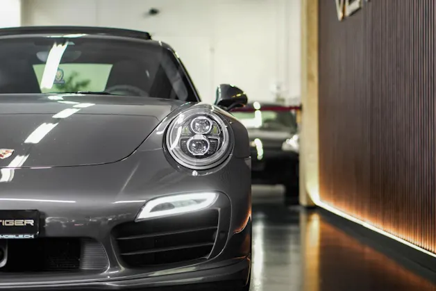 PORSCHE 911 Turbo S TECHART PDK