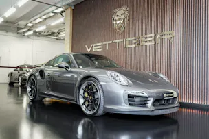PORSCHE 911 Turbo S TECHART PDK