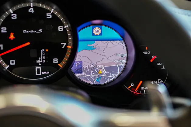 PORSCHE 911 Turbo S TECHART PDK
