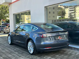 Tesla Model 3 Long Range Dual Motor AWD