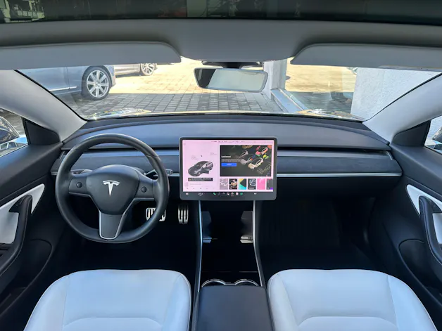 Tesla Model 3 Long Range Dual Motor AWD