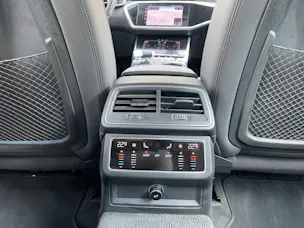 AUDI A6 Limousine 40 TDI Design quattro S-tronic CH-Fahrzeug | MATRIX LED | KAMERA | PARKASSISTENT |