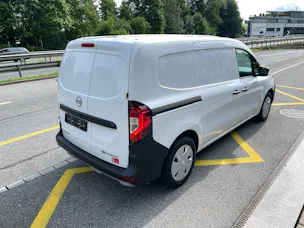 NISSAN Townstar EV45 kWh 22kW L2 Acenta mit Holzboden