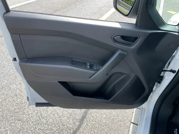 NISSAN Townstar EV45 kWh 22kW L2 Acenta mit Holzboden