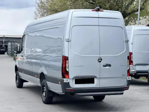MERCEDES-BENZ Sprinter 319 CDI Lang 9G-TRONIC 4x4