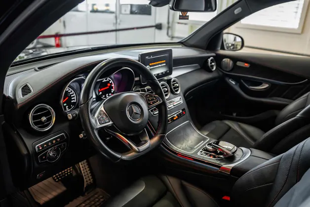 MERCEDES-BENZ GLC 43 AMG 4Matic 9G-Tronic