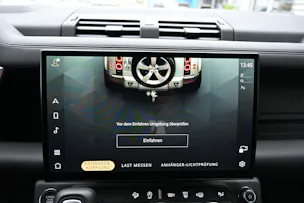 Land Rover Defender 110 425 V8 5.0 X AT8 4X4 426PS + Werksgarantie 03.2031