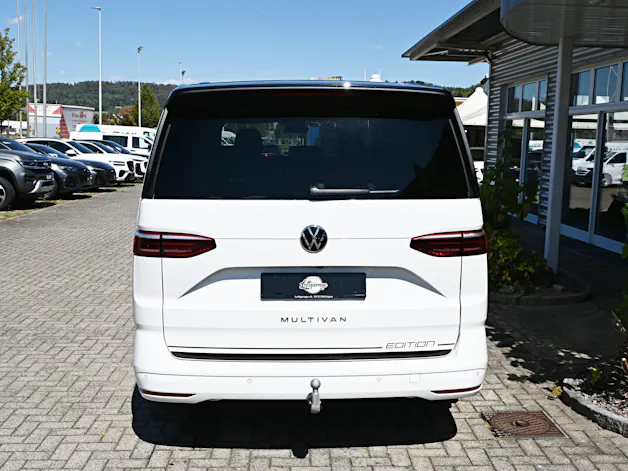 VW Multivan 2.0 TDI Life Edition DSG Lang 7-Plätzer + Elektr. AHK für 2000kg
