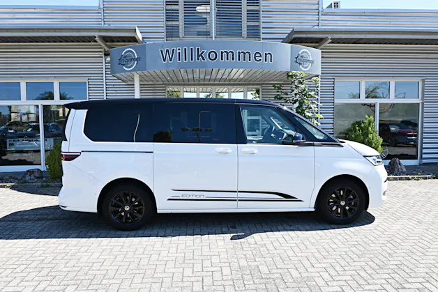 VW Multivan 2.0 TDI Life Edition DSG Lang 7-Plätzer + Elektr. AHK für 2000kg