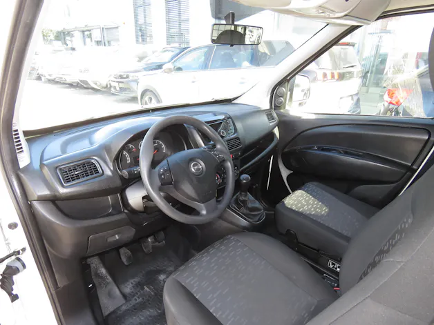 OPEL Combo 1.3 CDTI 2.2 L1H1 (AHK 1.0 t, NL 587 kg)