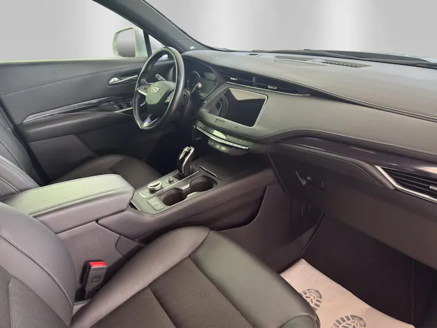 CADILLAC XT4 350D 2.0 Premium Luxury Automat